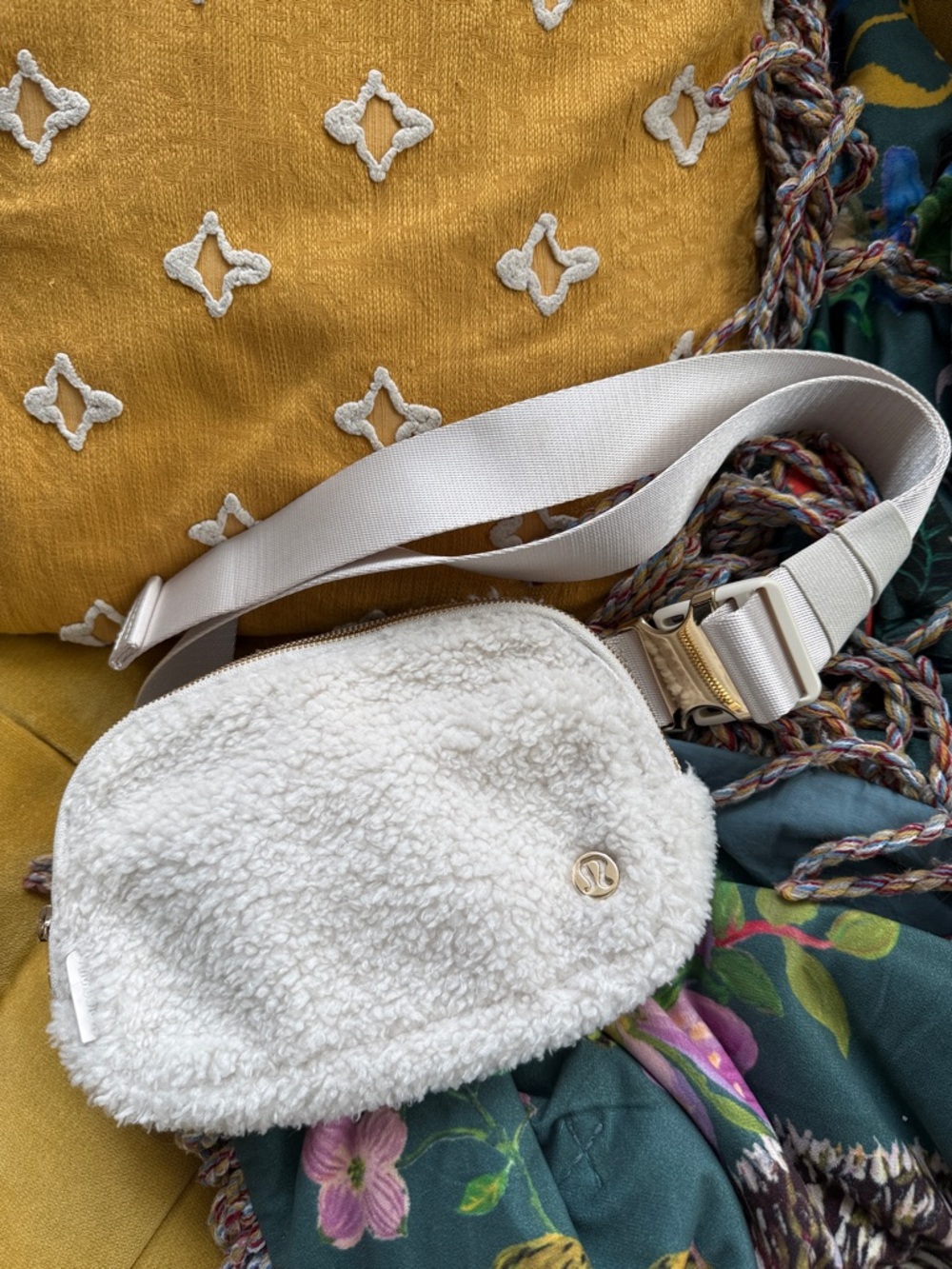 lululemon athletica White Sherpa Fanny pack/ belt Bag with Gold Logo